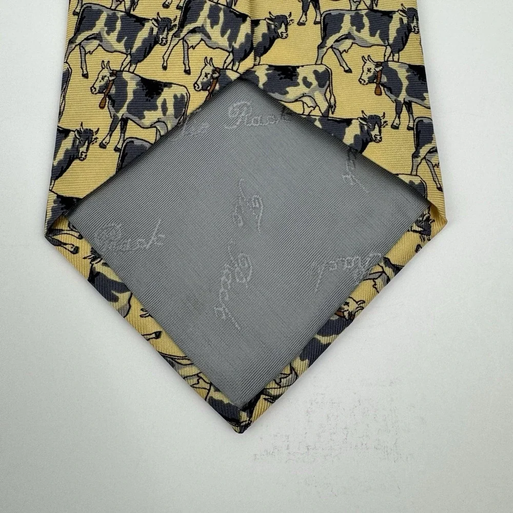 Beaufort Silk Tie Novelty Cow Lovers Print Italy Made Butter Yellow Gift Preppy